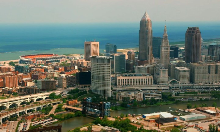 Aerial view of Cleveland city